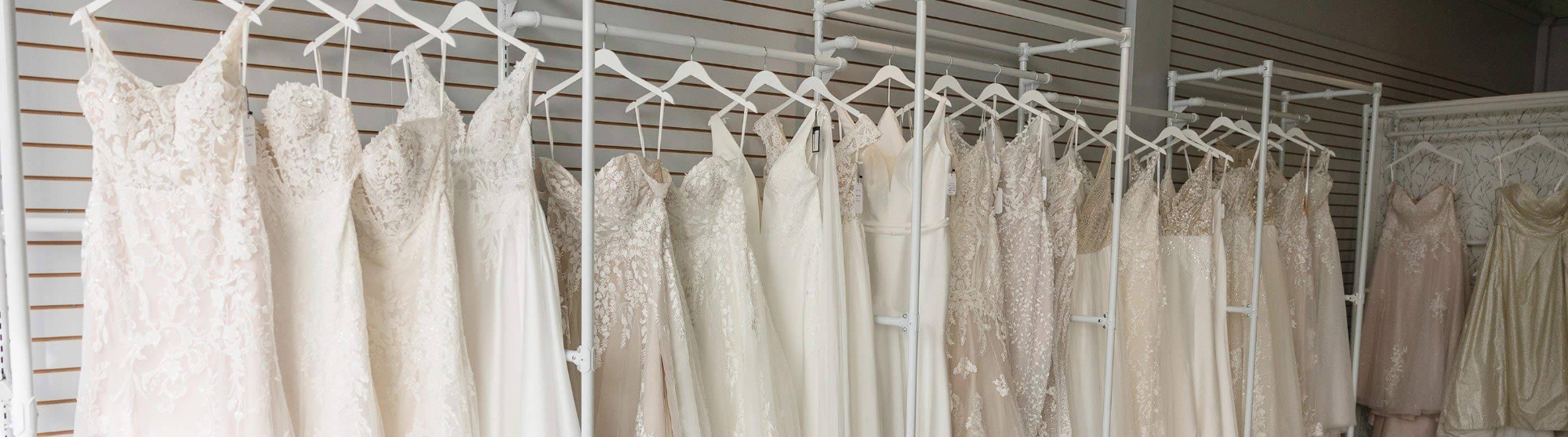 Photo of the bridal gowns - Mobile Image